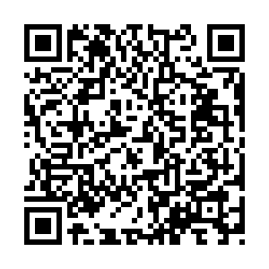 QR code to PollEv.com/erinhowardstats